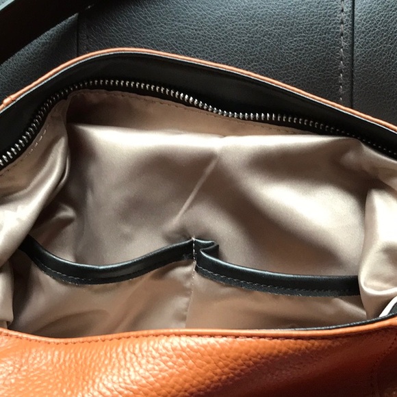 Bostanten purse (hobo or crossbody) - Picture 6 of 11